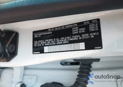 2013 Volvo S60 T5 Platinum z USA, uszkodzony, nr VIN YV1612FS9D2206014